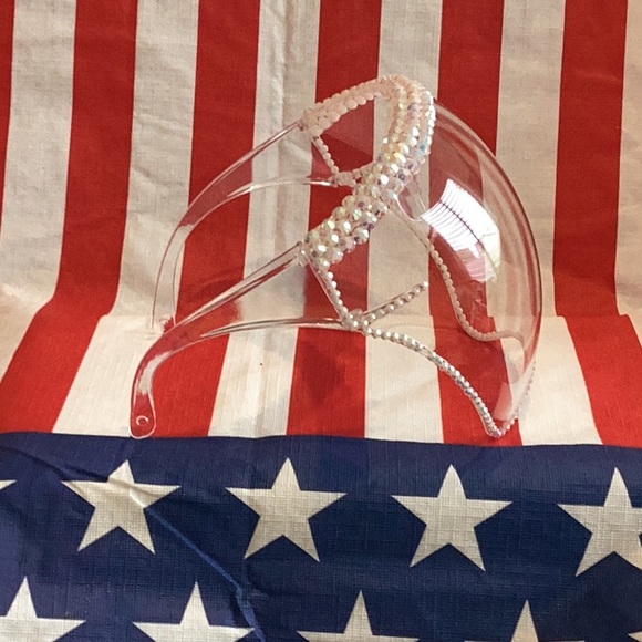 COVID Rhinestone Embellished Face Shields (Bling), NEW IN BOX - Picture 3 of 5